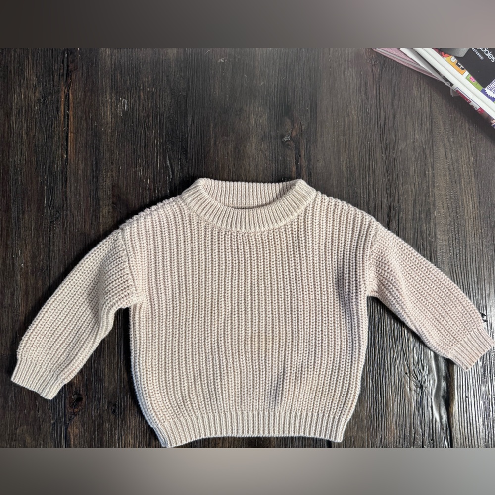 Toddler petit co Cream Knit Sweater; toddler 3-6 months. Never worn; winter coat